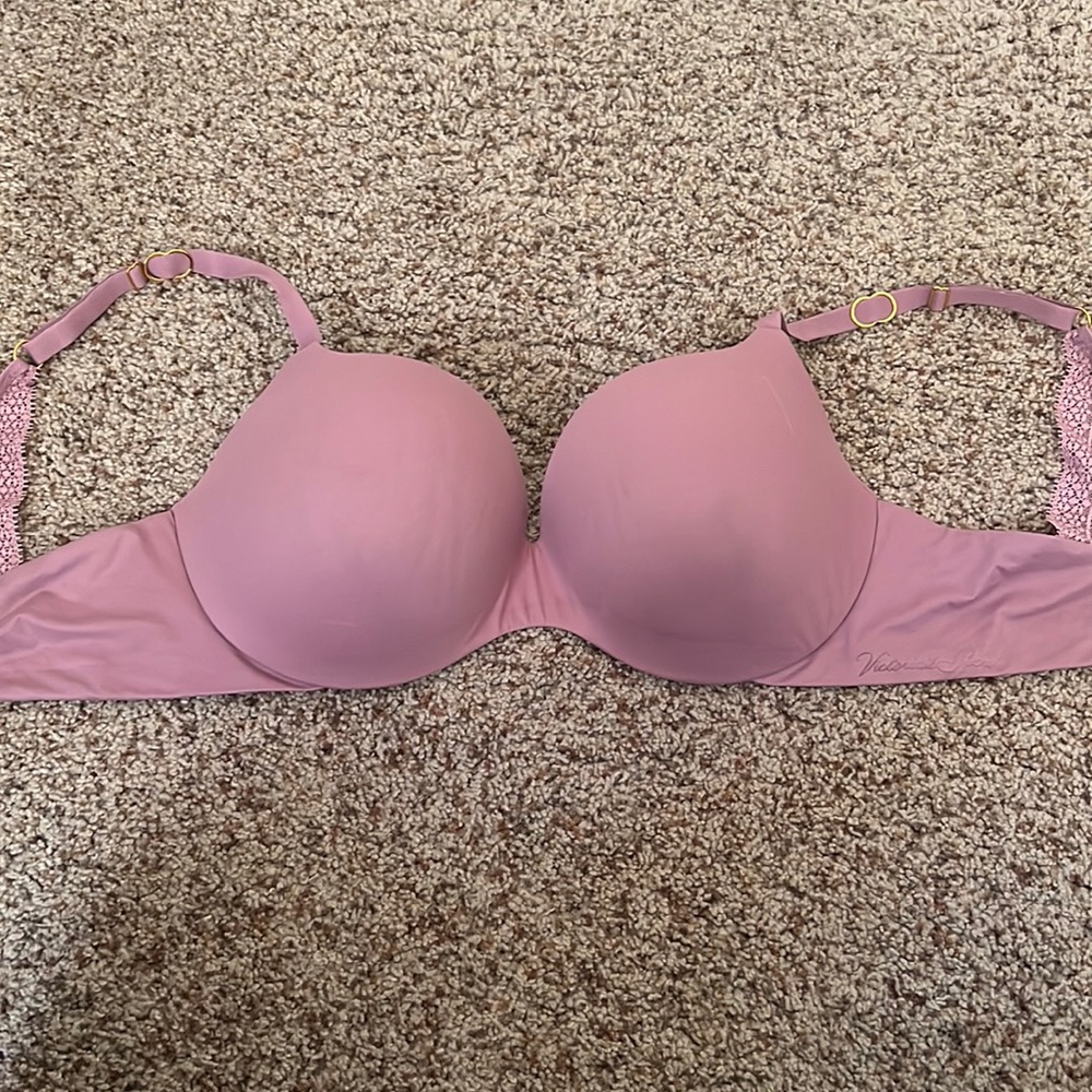 Victoria’s Secret Incredible Perfect Shape Bra (Racerback Option Closure) 36DD